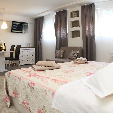 Studio Apartments Mirakul Split Ruang foto