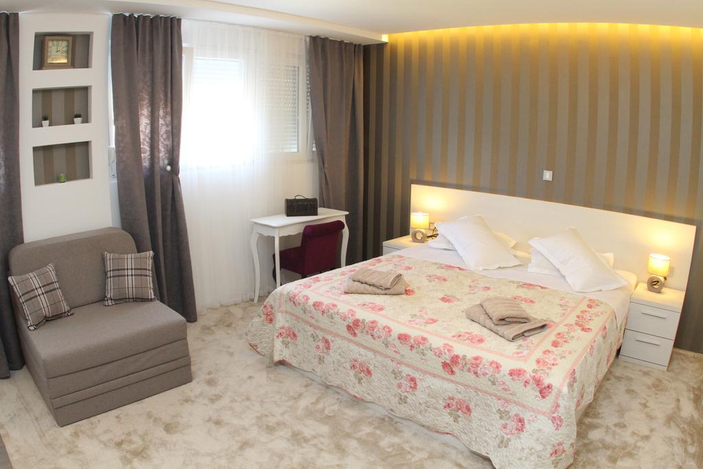 Studio Apartments Mirakul Split Ruang foto
