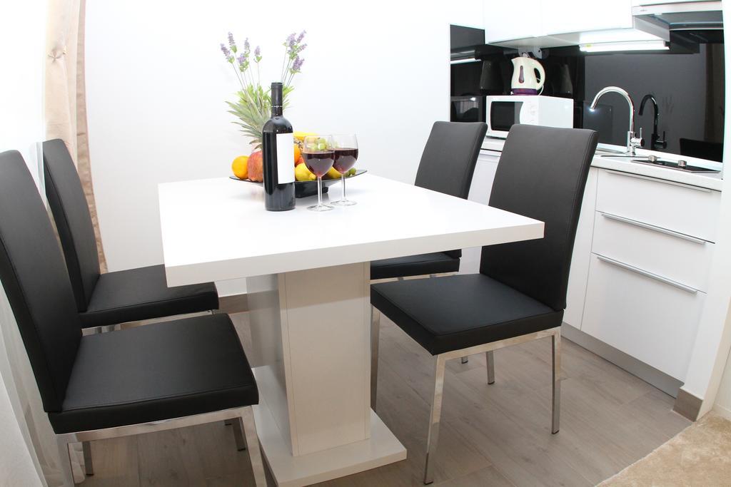 Studio Apartments Mirakul Split Ruang foto