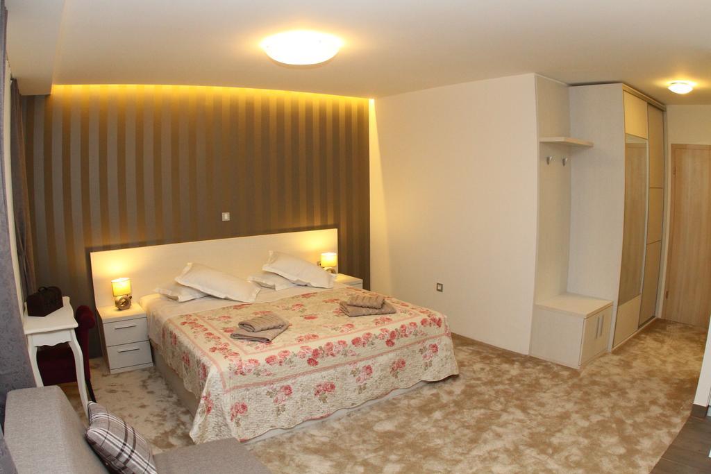 Studio Apartments Mirakul Split Ruang foto