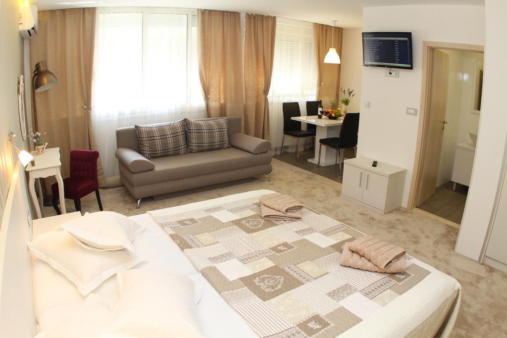 Studio Apartments Mirakul Split Ruang foto